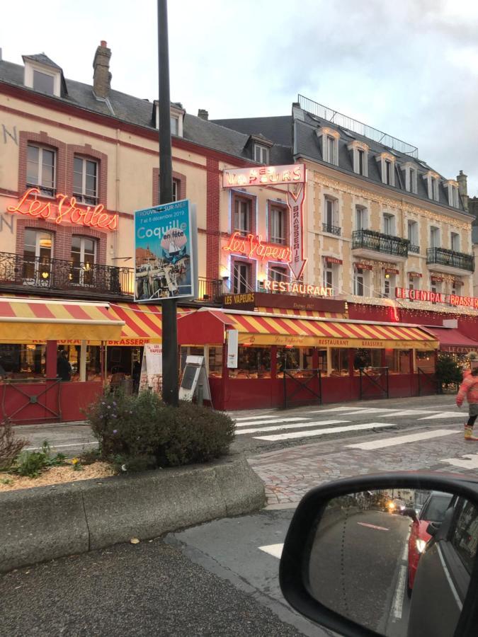 Son Des Mouettes Plage Trouville-sur-mer Exteriör bild